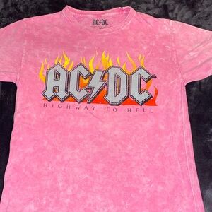 AC/DC pink short sleeve tee